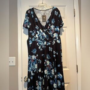 Women’s Blue floral dress. Perfect spring/summer dress